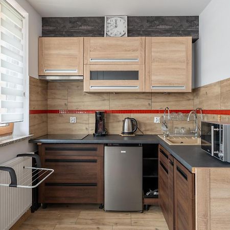 Apartament Strefa Centrum - Z Prywatnym Parkingiem - Space Apart كارباش المظهر الخارجي الصورة