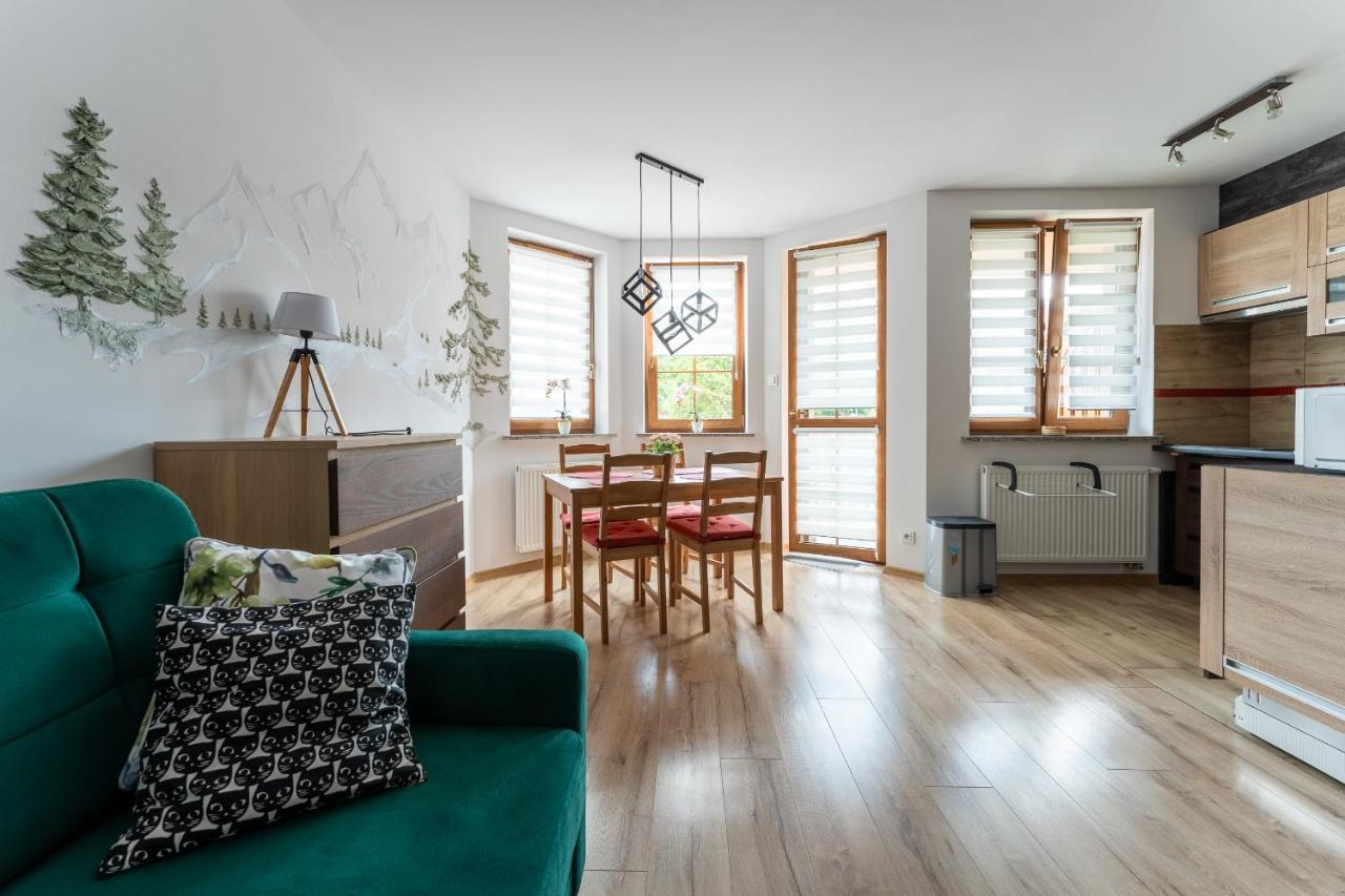 Apartament Strefa Centrum - Z Prywatnym Parkingiem - Space Apart كارباش المظهر الخارجي الصورة