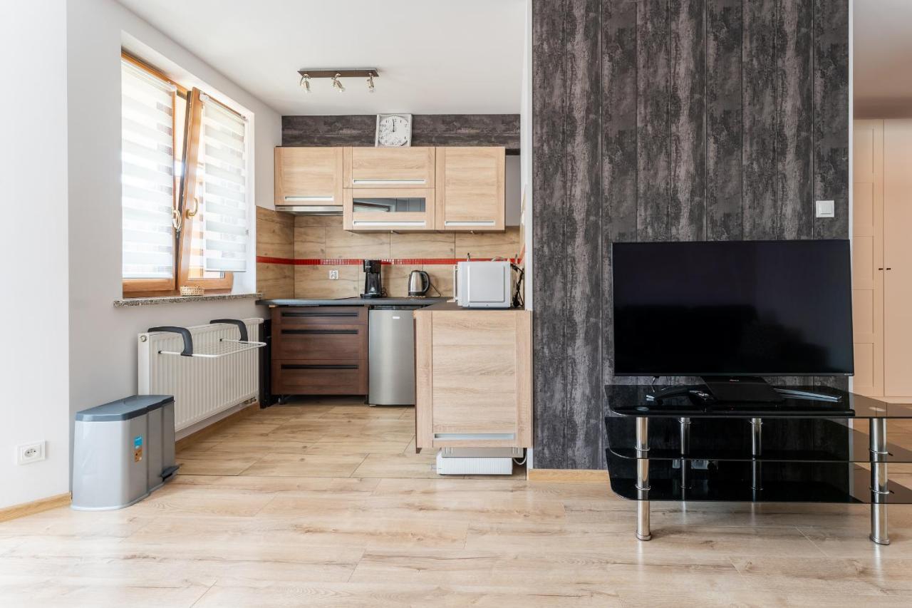 Apartament Strefa Centrum - Z Prywatnym Parkingiem - Space Apart كارباش المظهر الخارجي الصورة