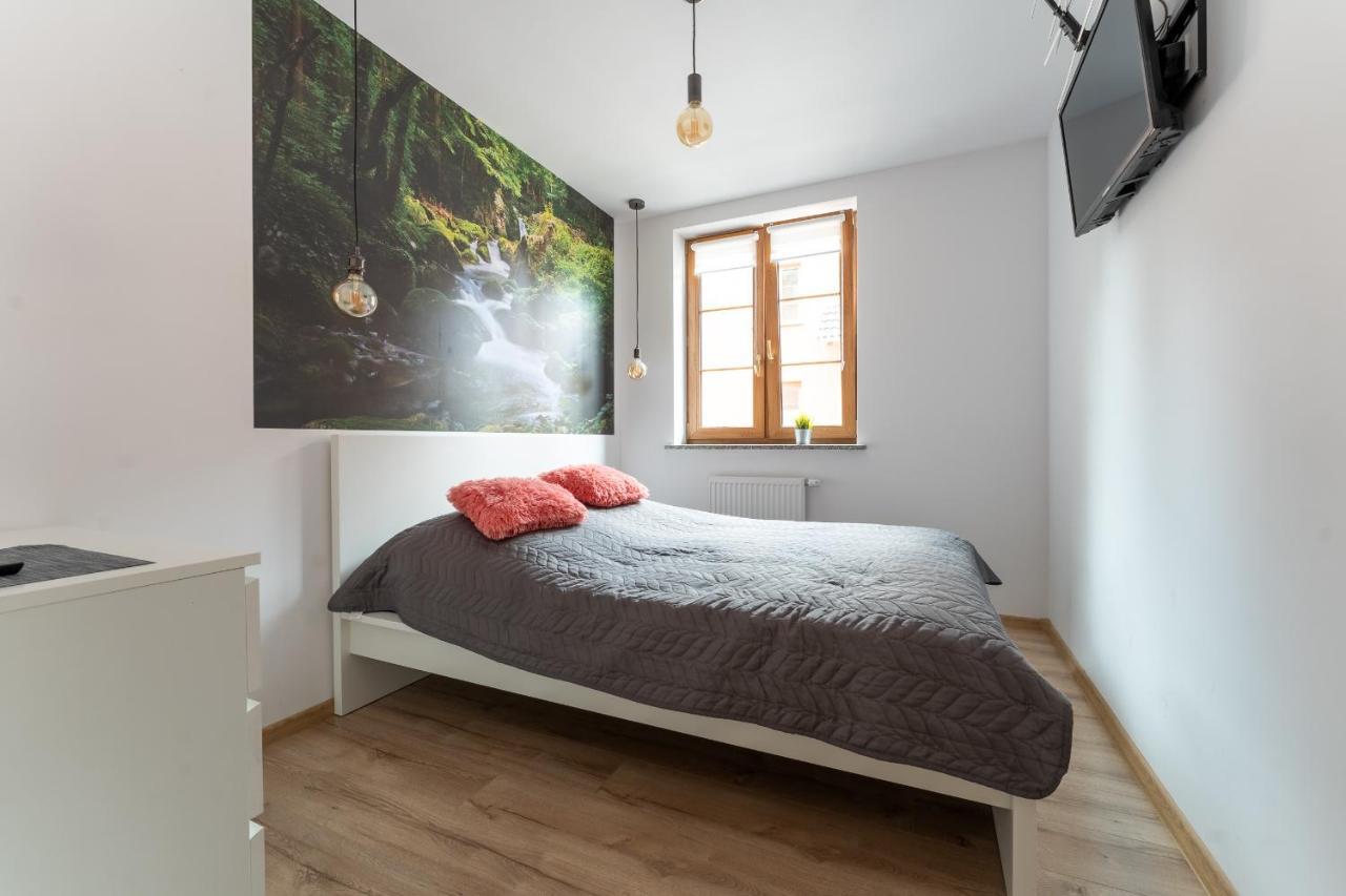 Apartament Strefa Centrum - Z Prywatnym Parkingiem - Space Apart كارباش المظهر الخارجي الصورة