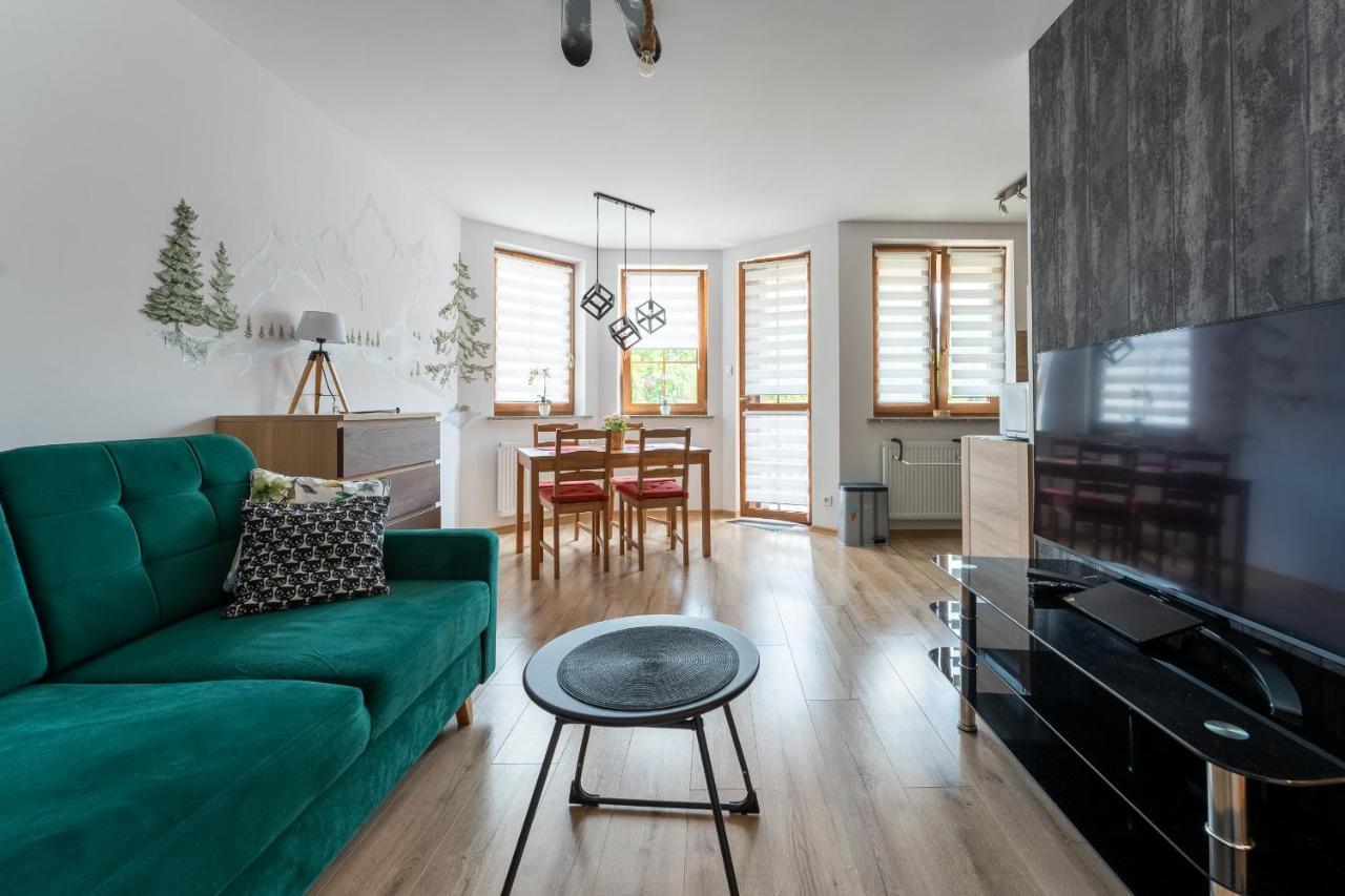 Apartament Strefa Centrum - Z Prywatnym Parkingiem - Space Apart كارباش المظهر الخارجي الصورة